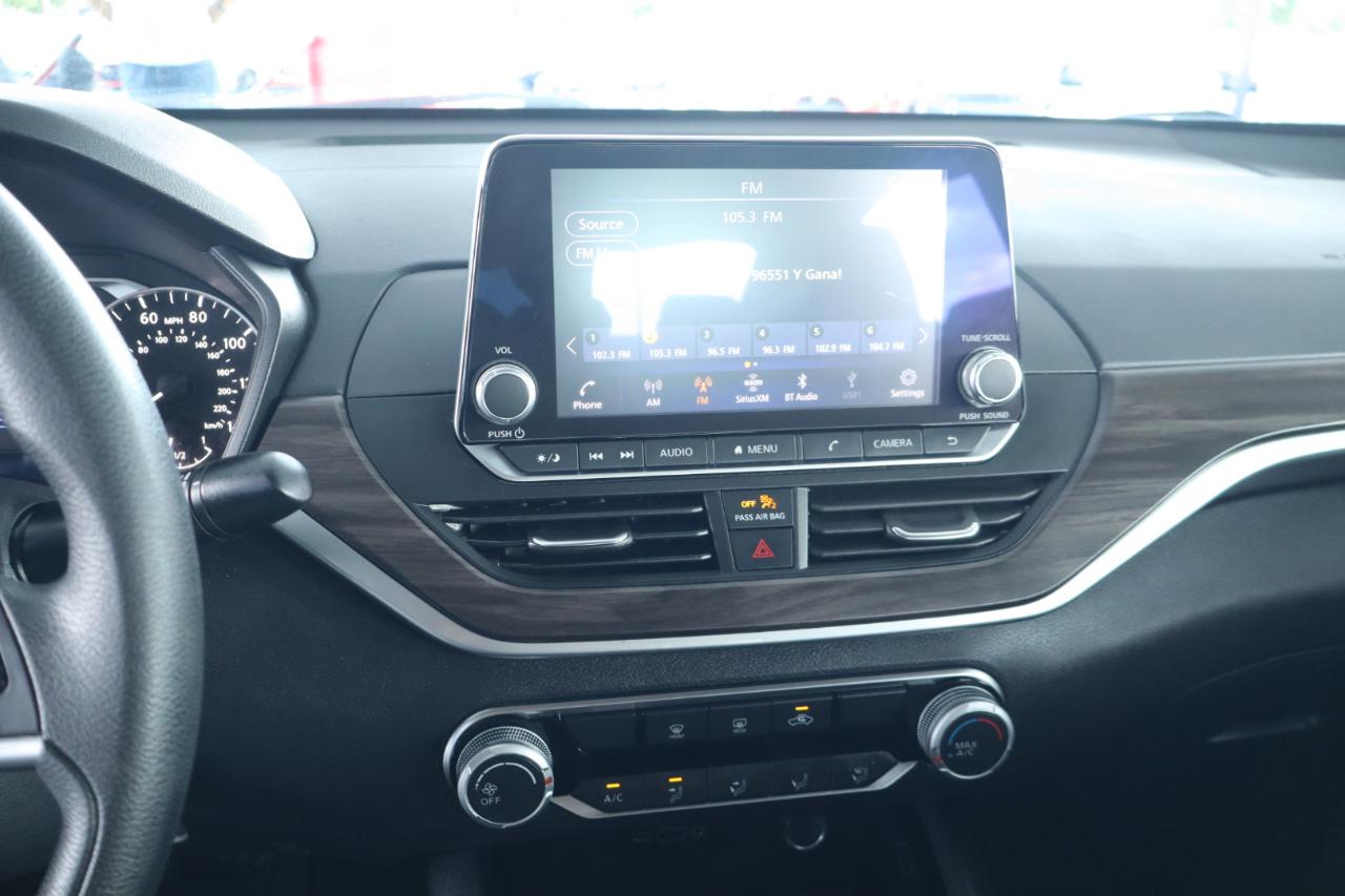 Nissan Altima 2.5 SV Sedan 2024