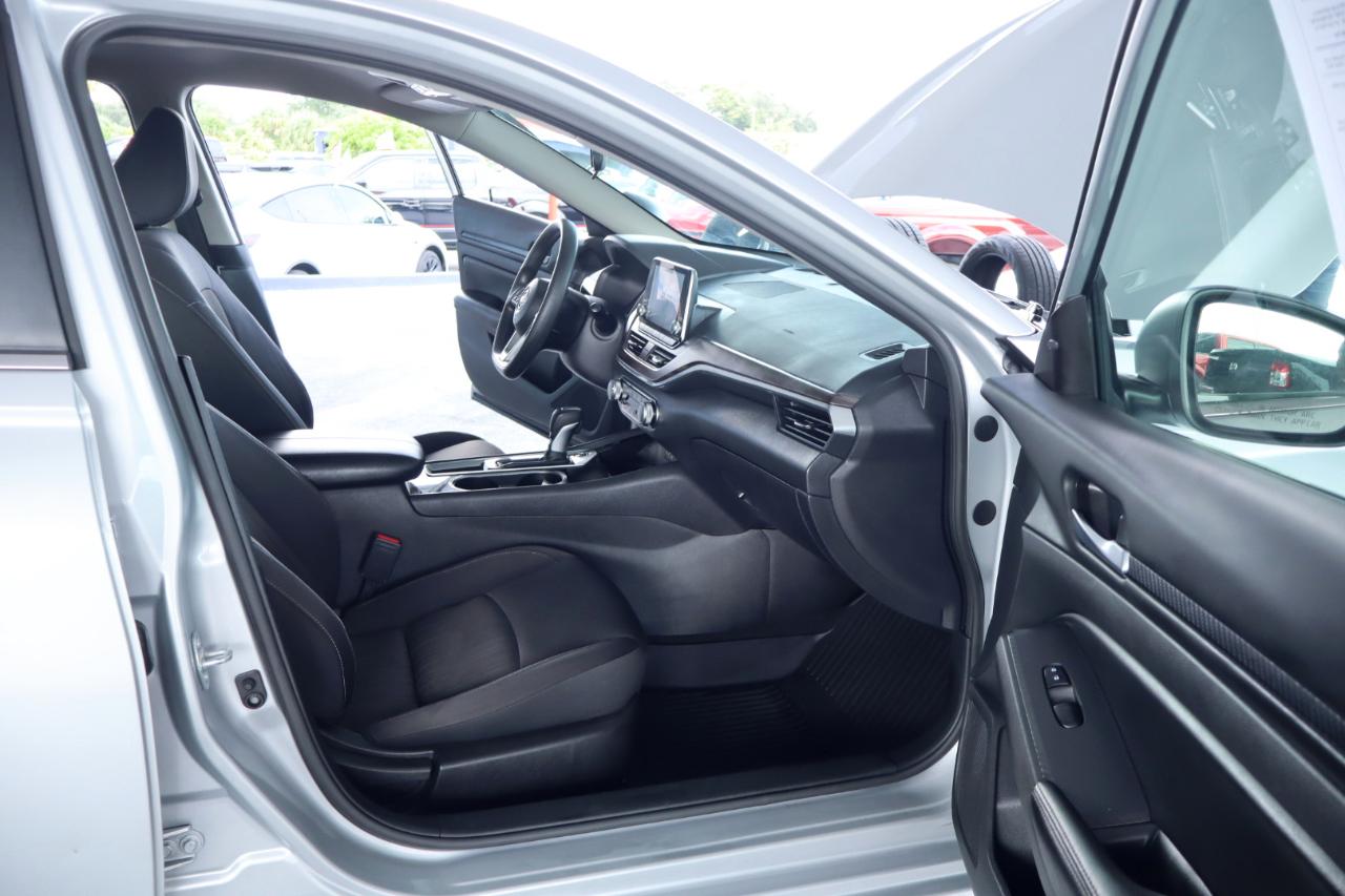 Nissan Altima 2.5 SV Sedan 2024