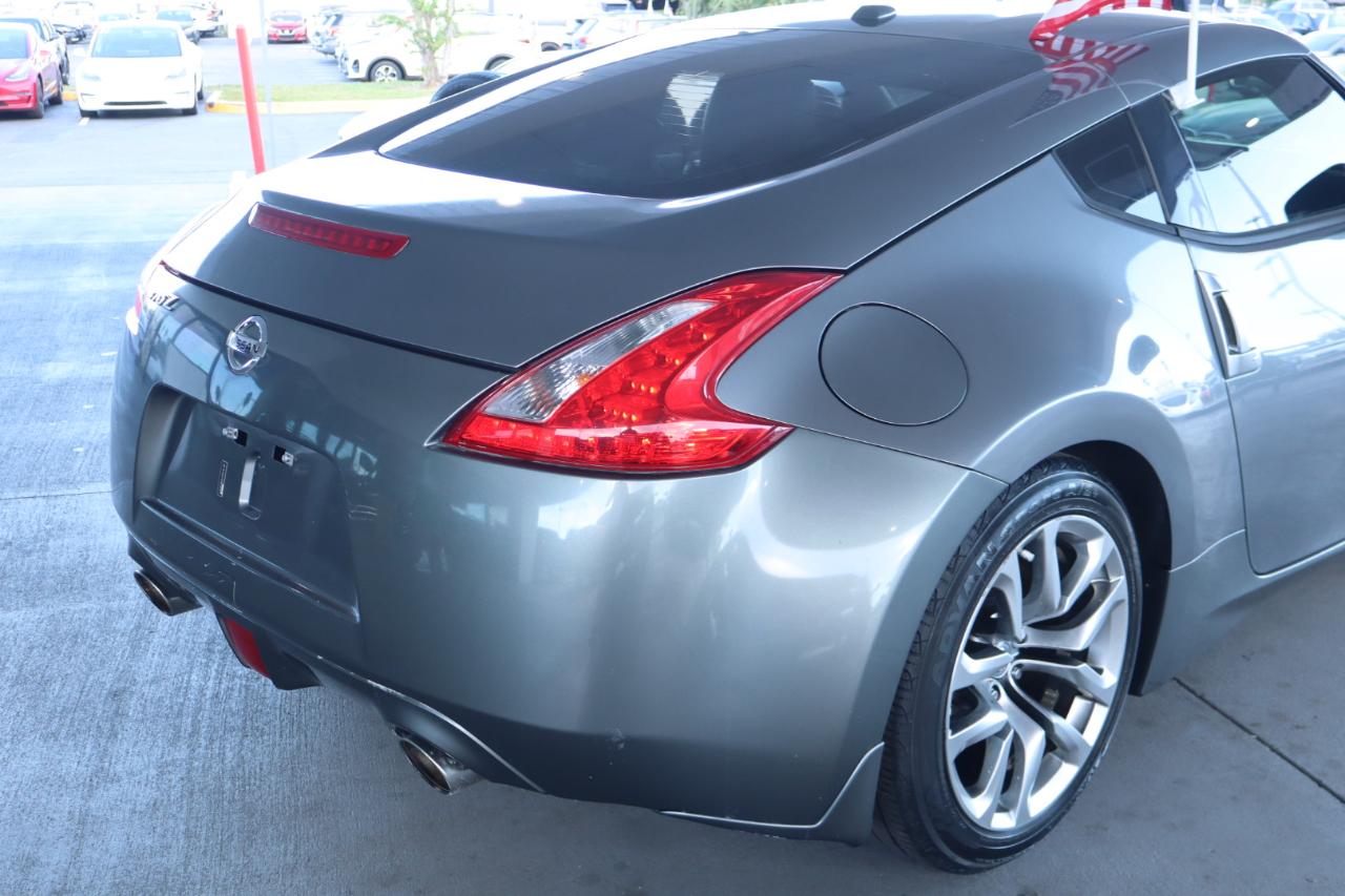 Nissan 370Z 2dr Cpe Auto Touring 2014