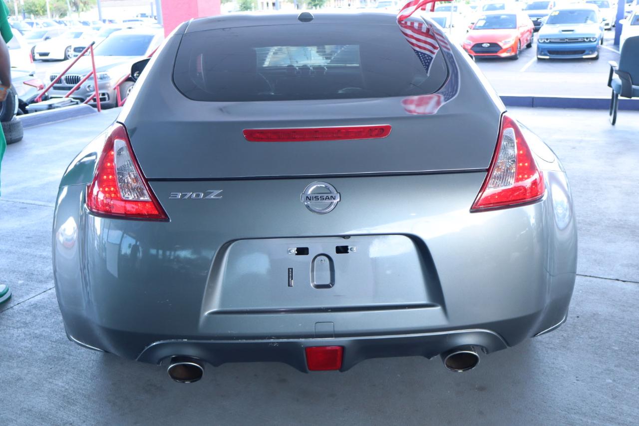 Nissan 370Z 2dr Cpe Auto Touring 2014