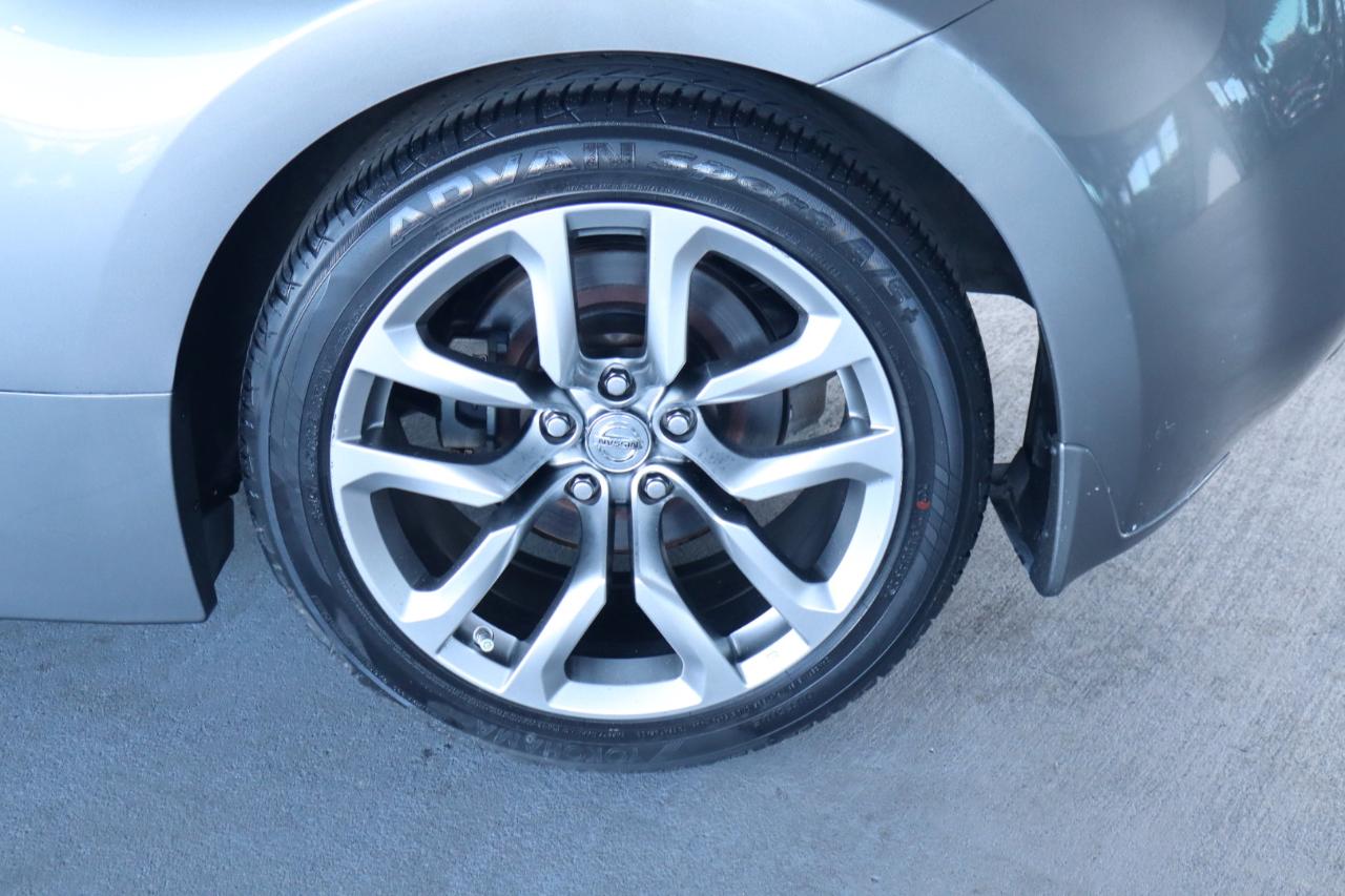 Nissan 370Z 2dr Cpe Auto Touring 2014
