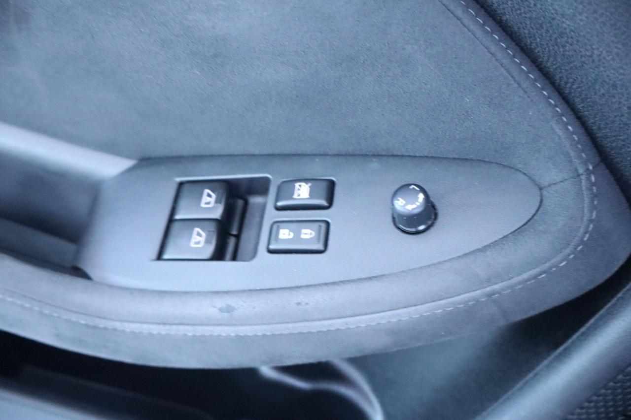 Nissan 370Z 2dr Cpe Auto Touring 2014