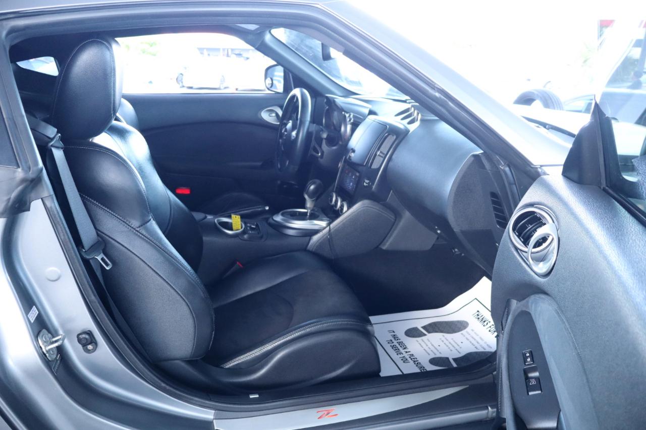 Nissan 370Z 2dr Cpe Auto Touring 2014