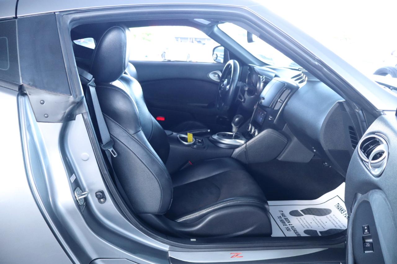Nissan 370Z 2dr Cpe Auto Touring 2014