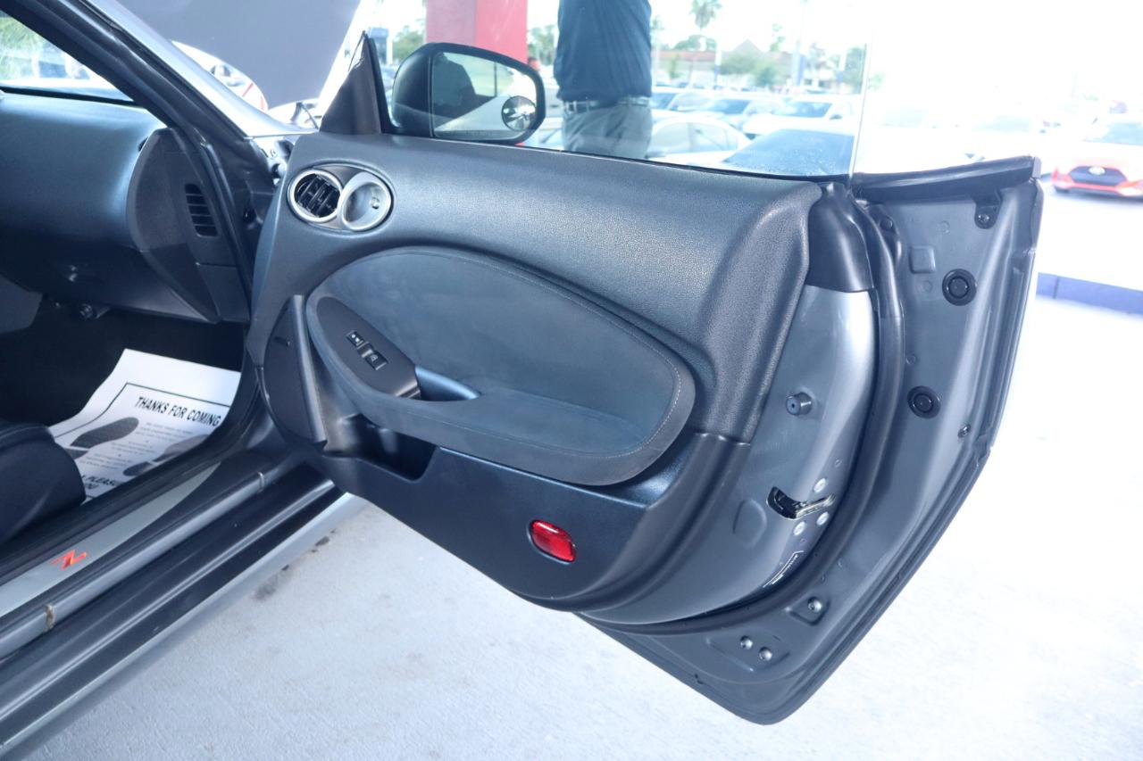 Nissan 370Z 2dr Cpe Auto Touring 2014