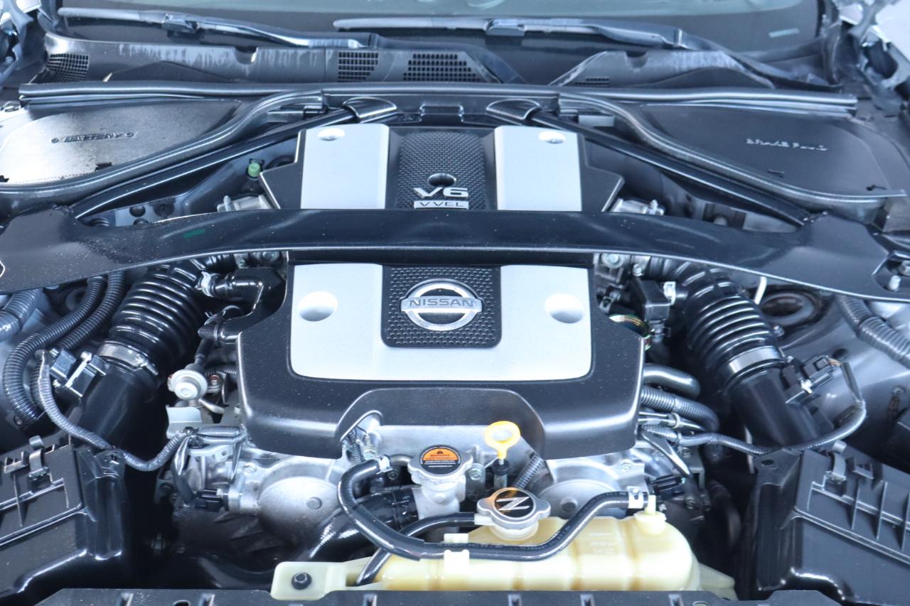 Nissan 370Z 2dr Cpe Auto Touring 2014