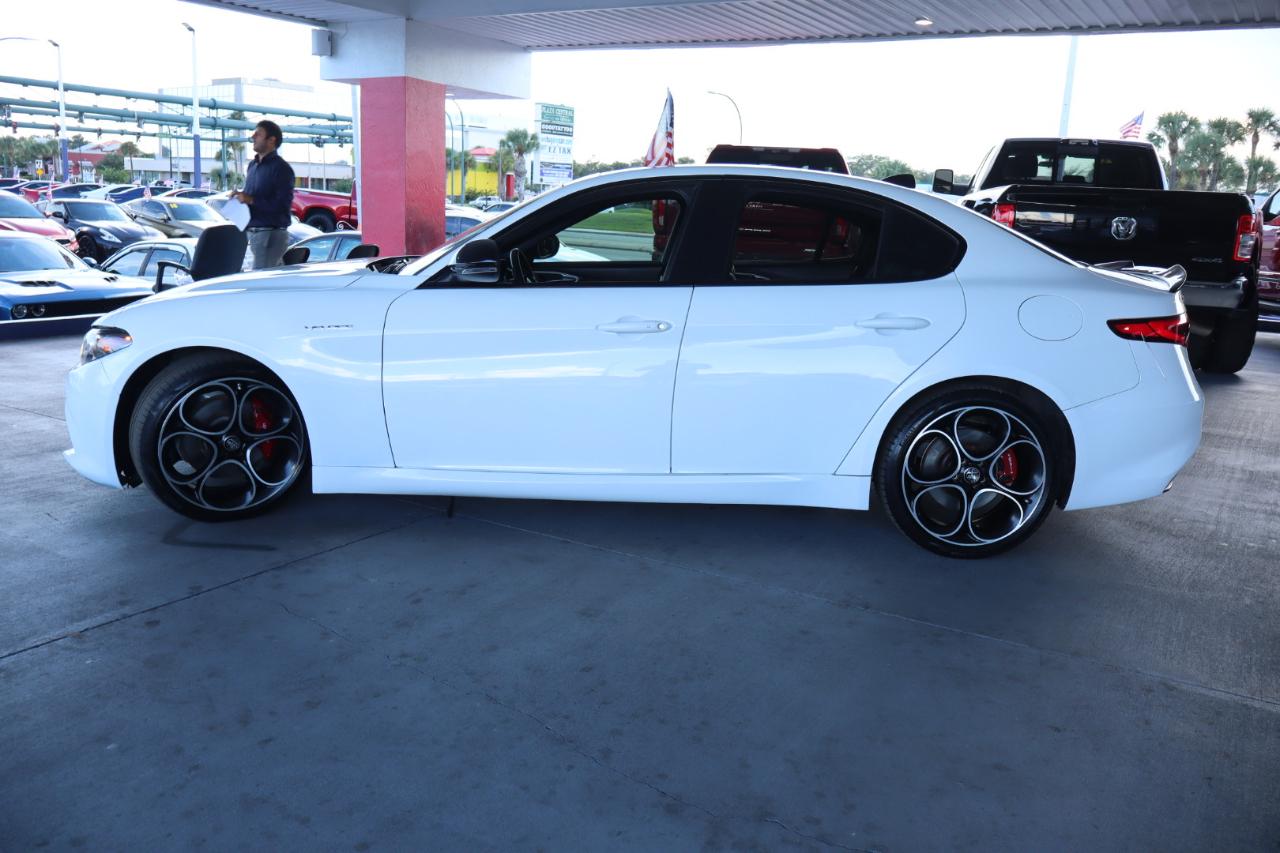 Alfa Romeo Giulia Ti RWD 2023
