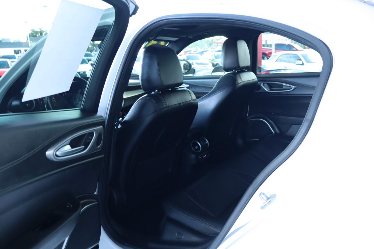 Alfa Romeo Giulia Ti RWD 2023