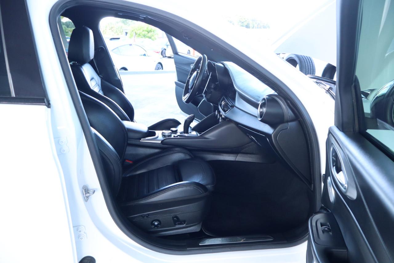 Alfa Romeo Giulia Ti RWD 2023