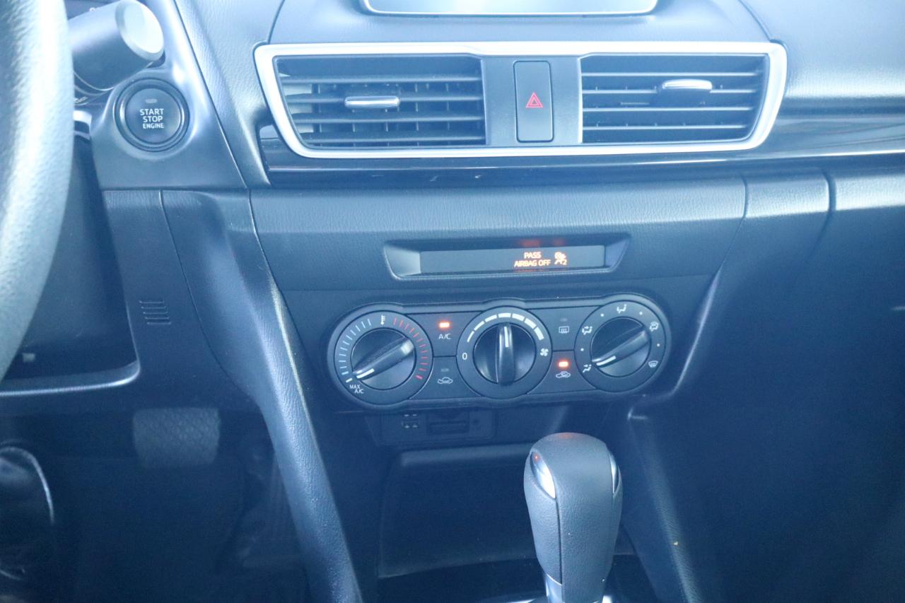 Mazda MAZDA3 4dr Sdn Auto i Sport 2015