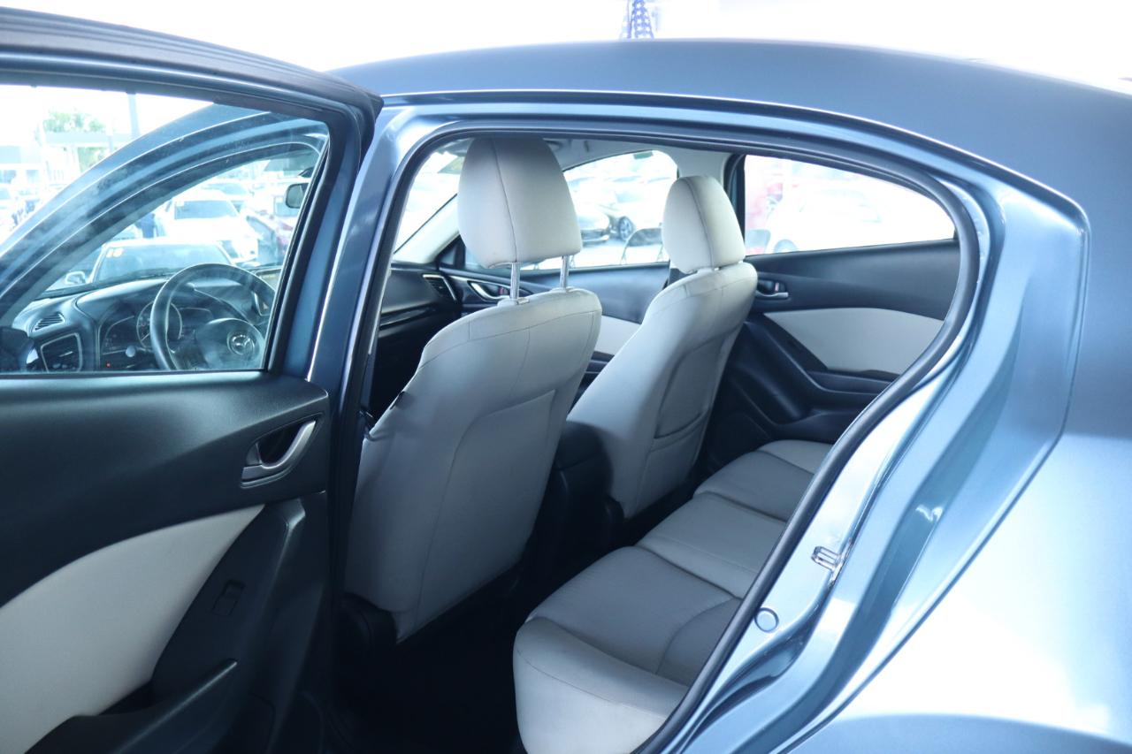 Mazda MAZDA3 4dr Sdn Auto i Sport 2015