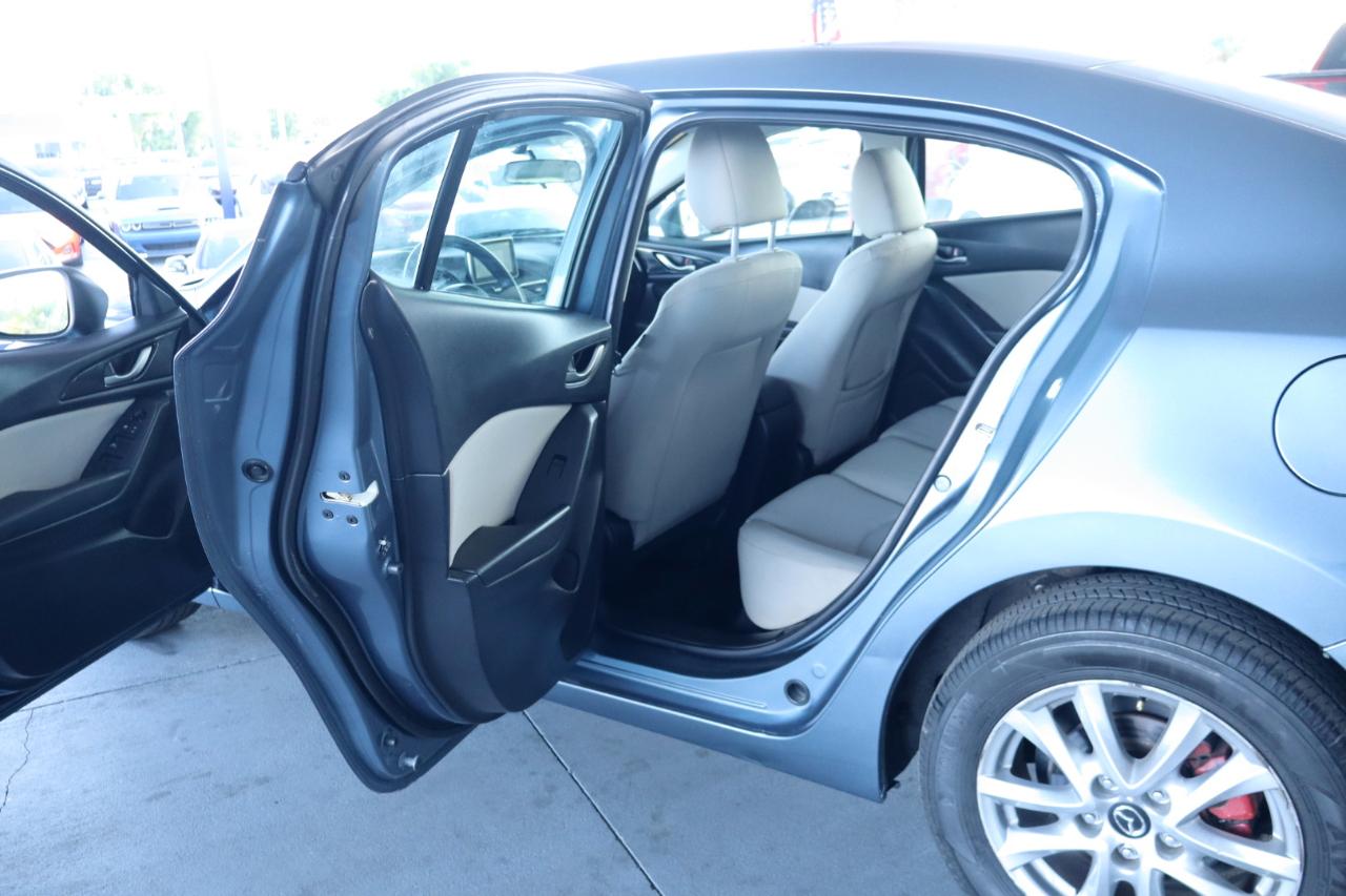Mazda MAZDA3 4dr Sdn Auto i Sport 2015