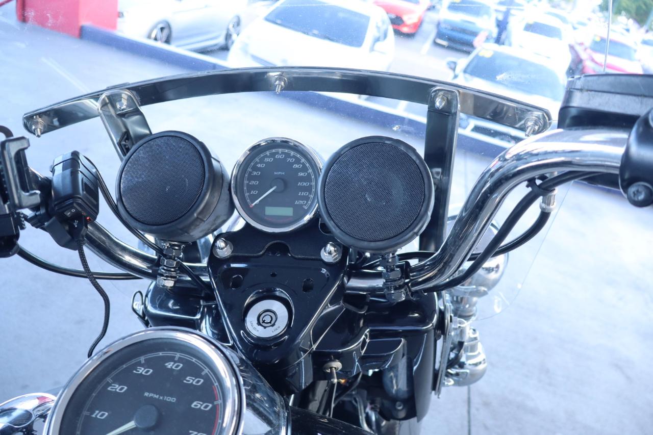 Harley-Davidson FLHP Police  2017