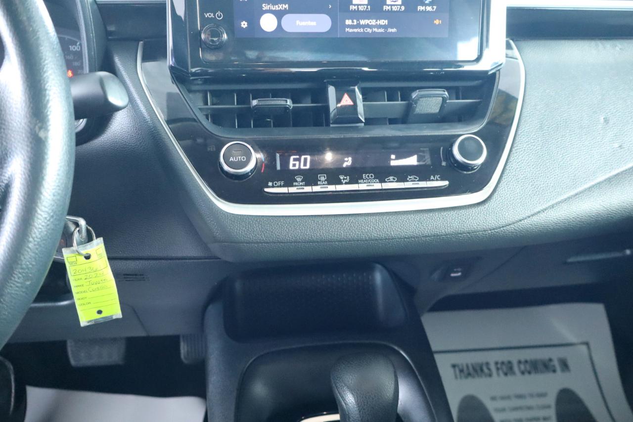 Toyota Corolla LE CVT (Natl) 2024