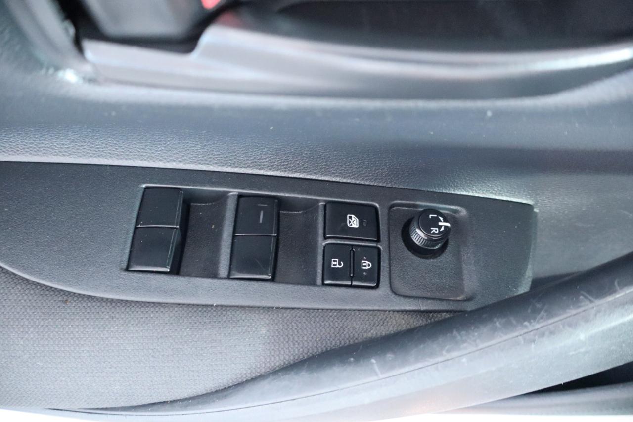Toyota Corolla LE CVT (Natl) 2024