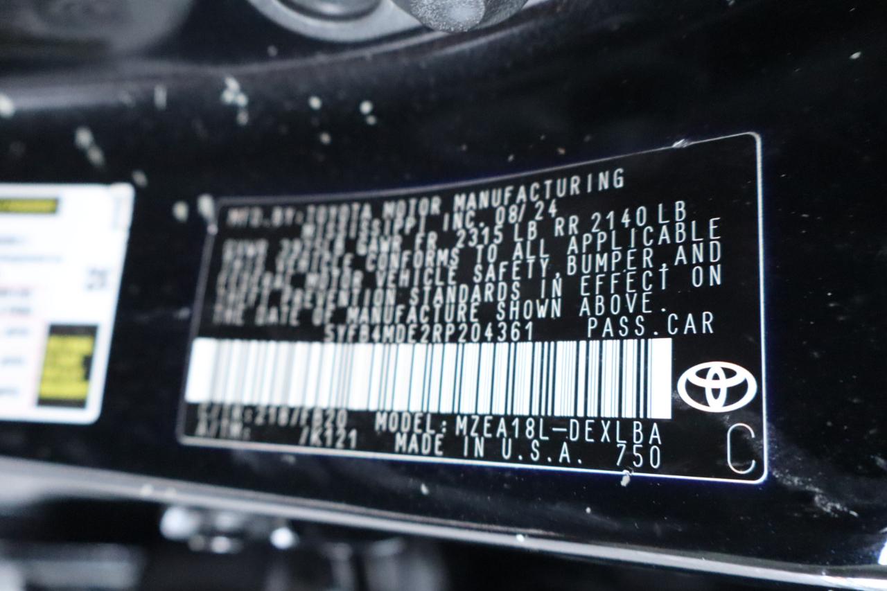 Toyota Corolla LE CVT (Natl) 2024