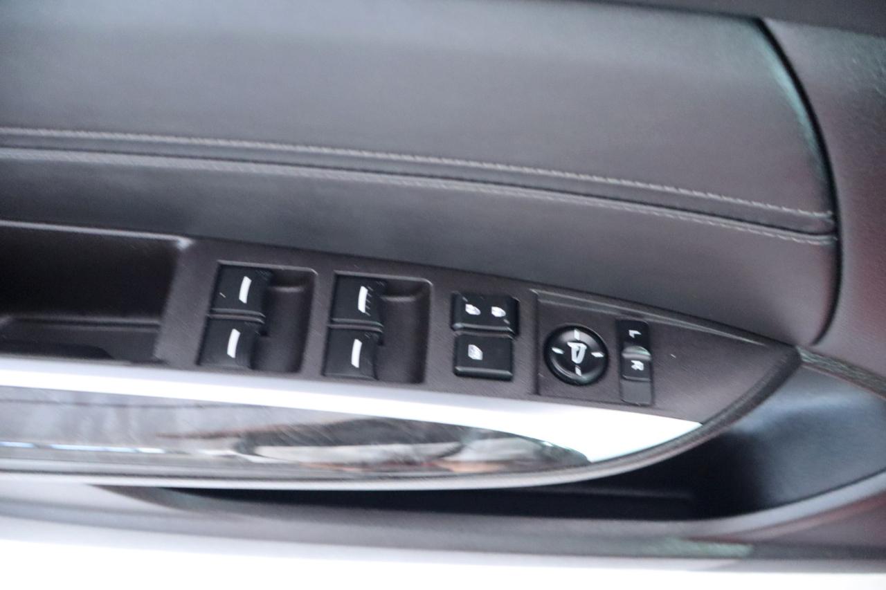 Acura TLX 2.4L FWD 2018
