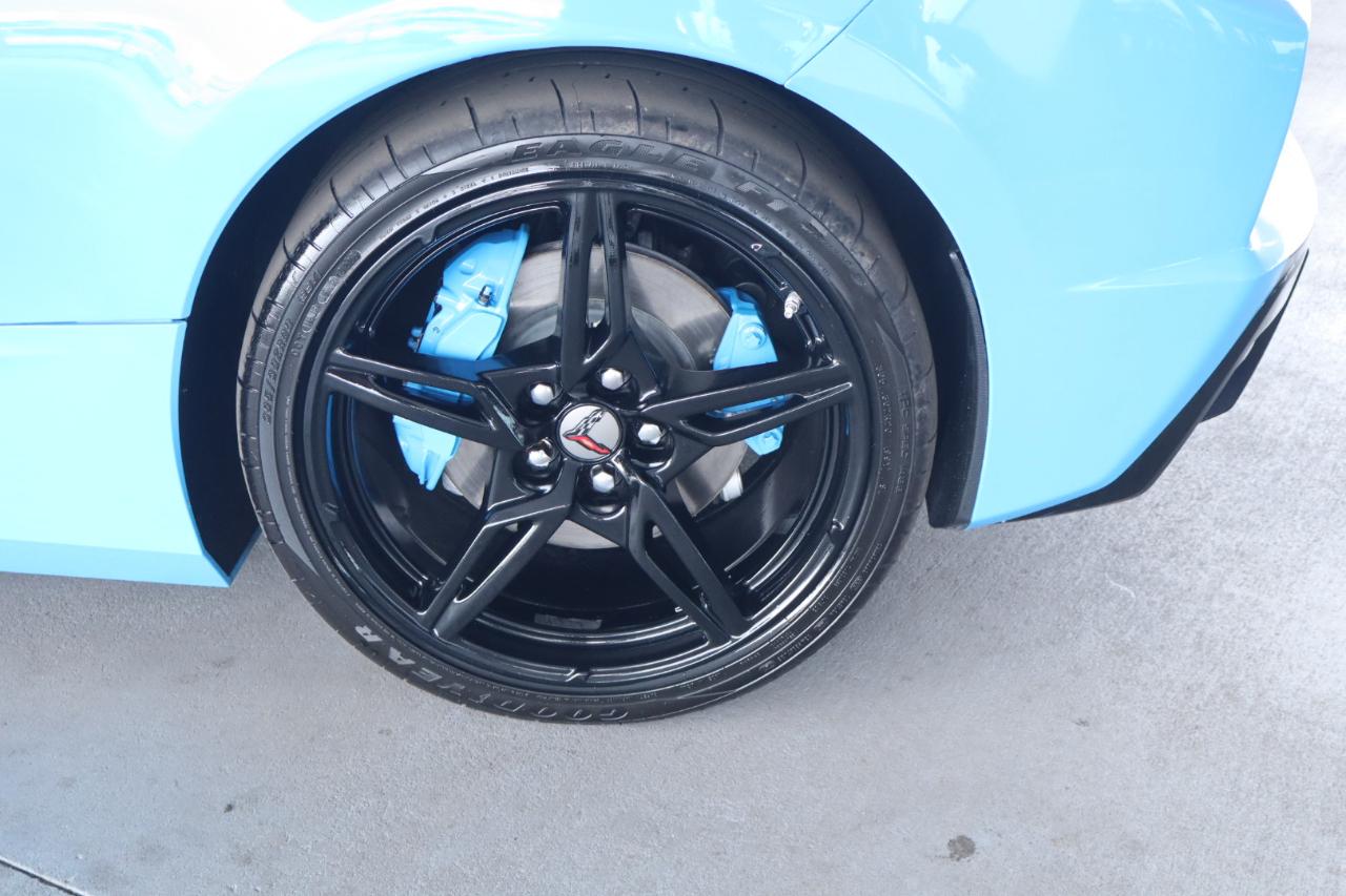 Chevrolet Corvette 2dr Stingray Cpe w/1LT 2021