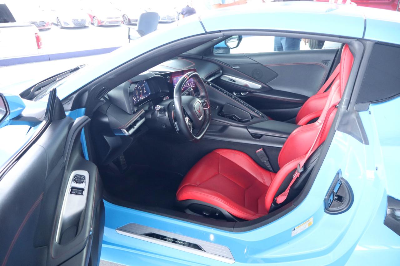 Chevrolet Corvette 2dr Stingray Cpe w/1LT 2021