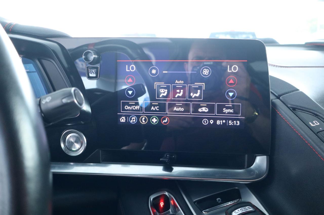Chevrolet Corvette 2dr Stingray Cpe w/1LT 2021