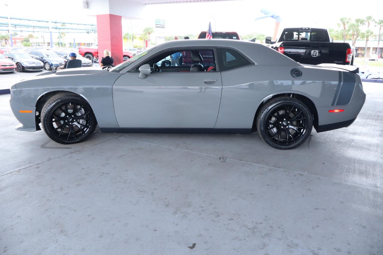 Dodge Challenger R/T Scat Pack RWD 2018
