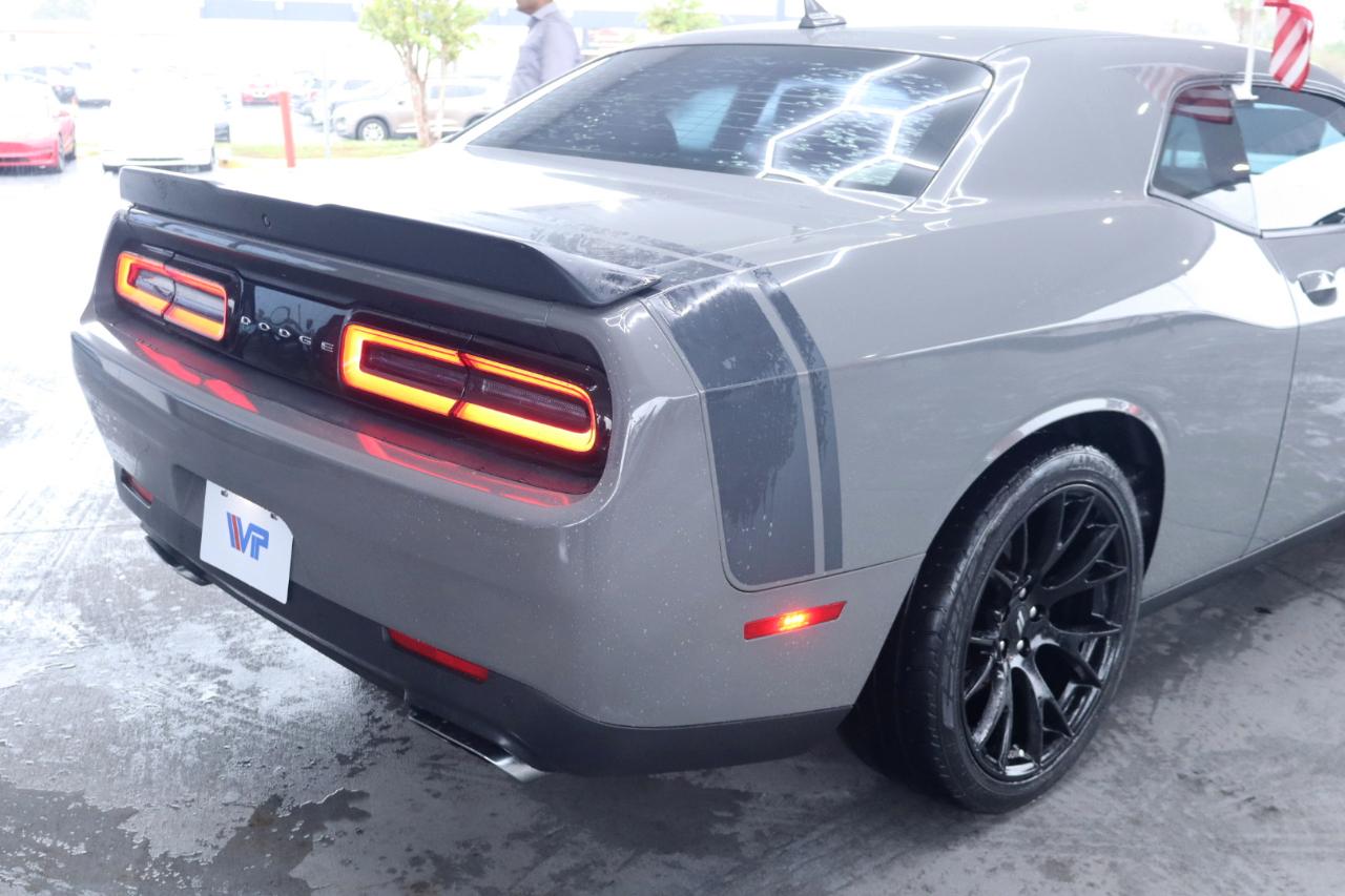 Dodge Challenger R/T Scat Pack RWD 2018