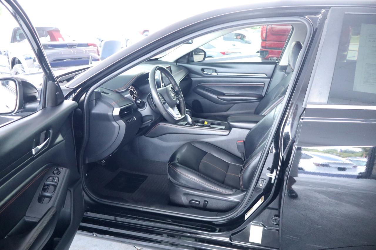 Nissan Altima 2.5 SR Sedan 2022