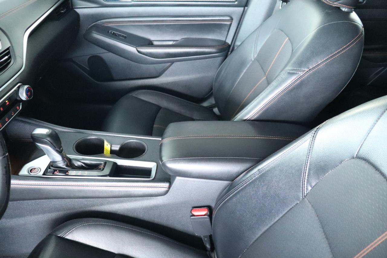 Nissan Altima 2.5 SR Sedan 2022