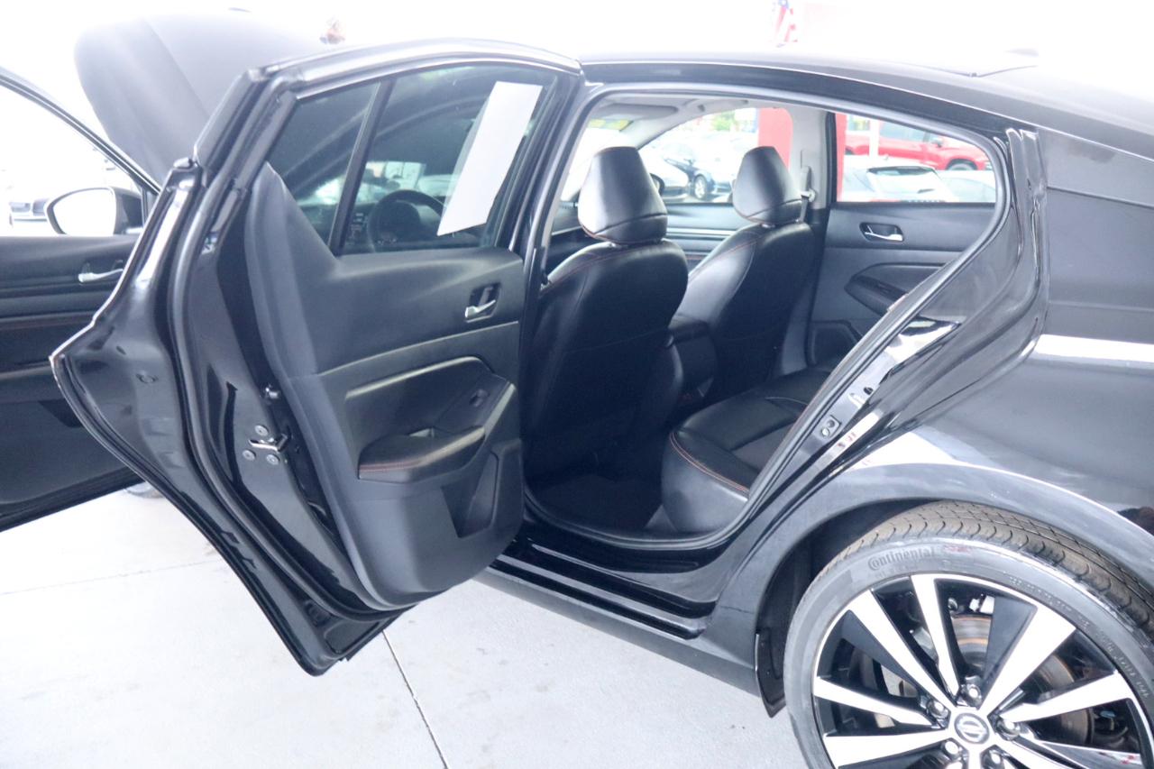 Nissan Altima 2.5 SR Sedan 2022