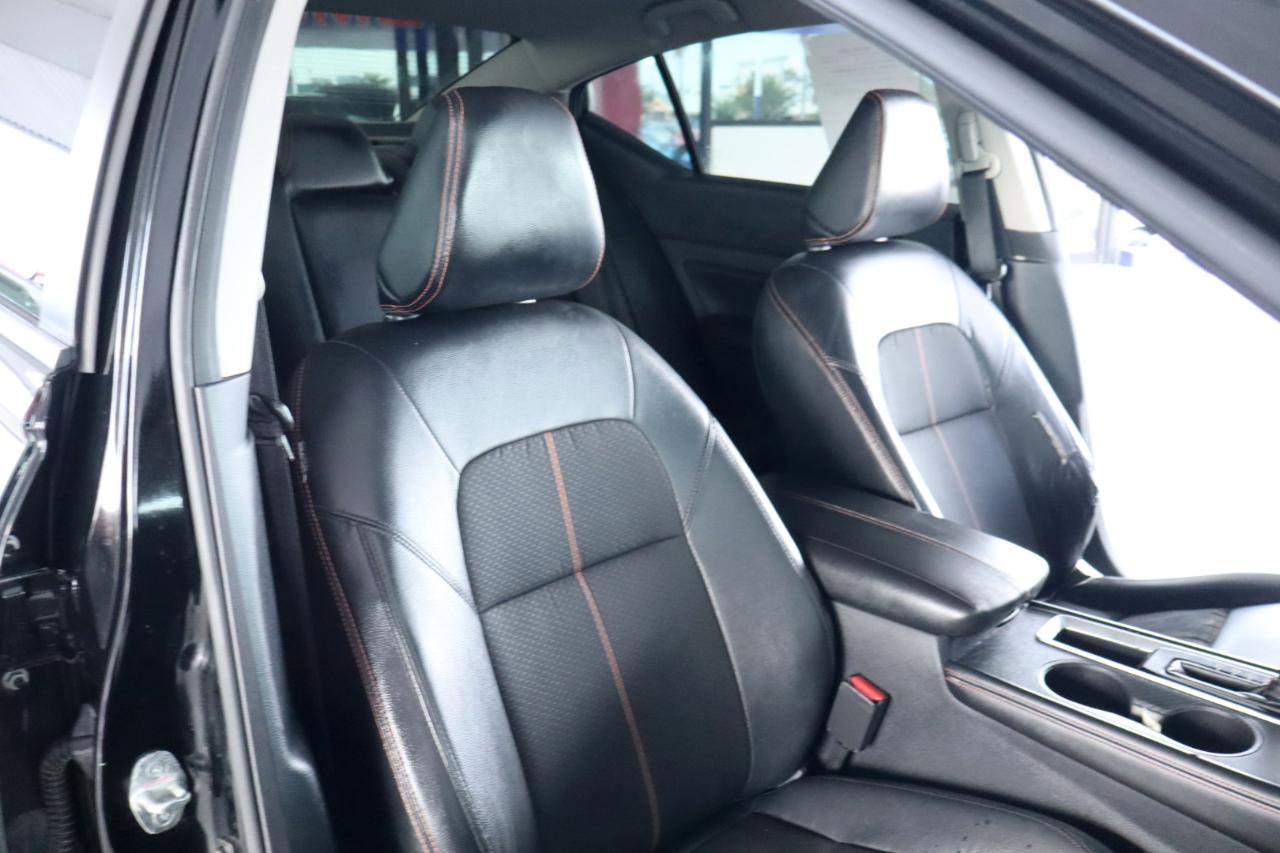 Nissan Altima 2.5 SR Sedan 2022
