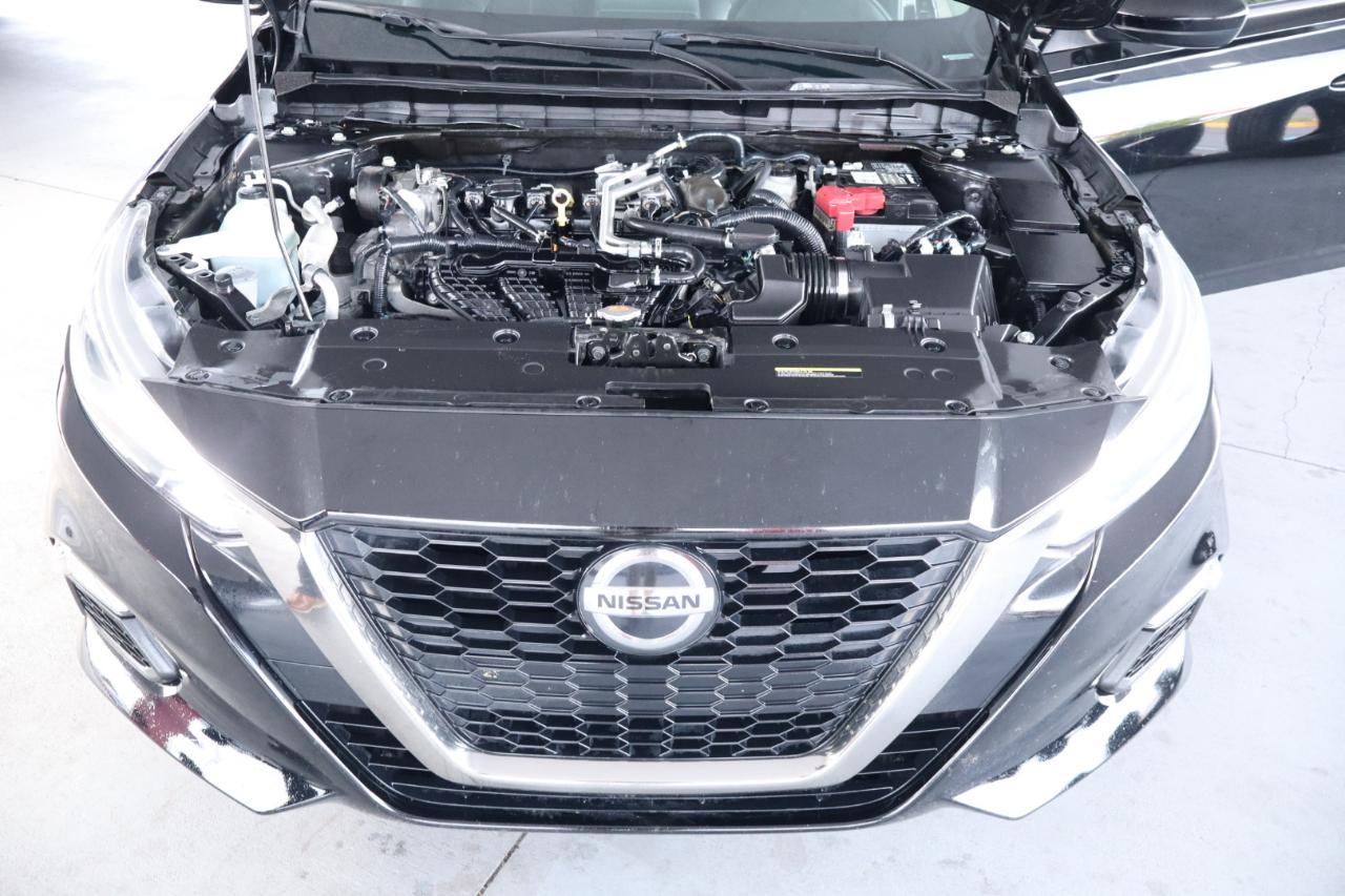 Nissan Altima 2.5 SR Sedan 2022