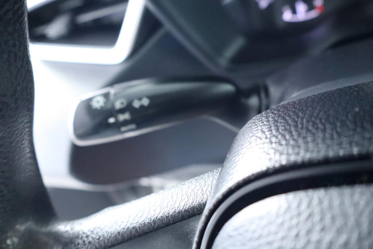 Toyota Corolla LE CVT (Natl) 2021
