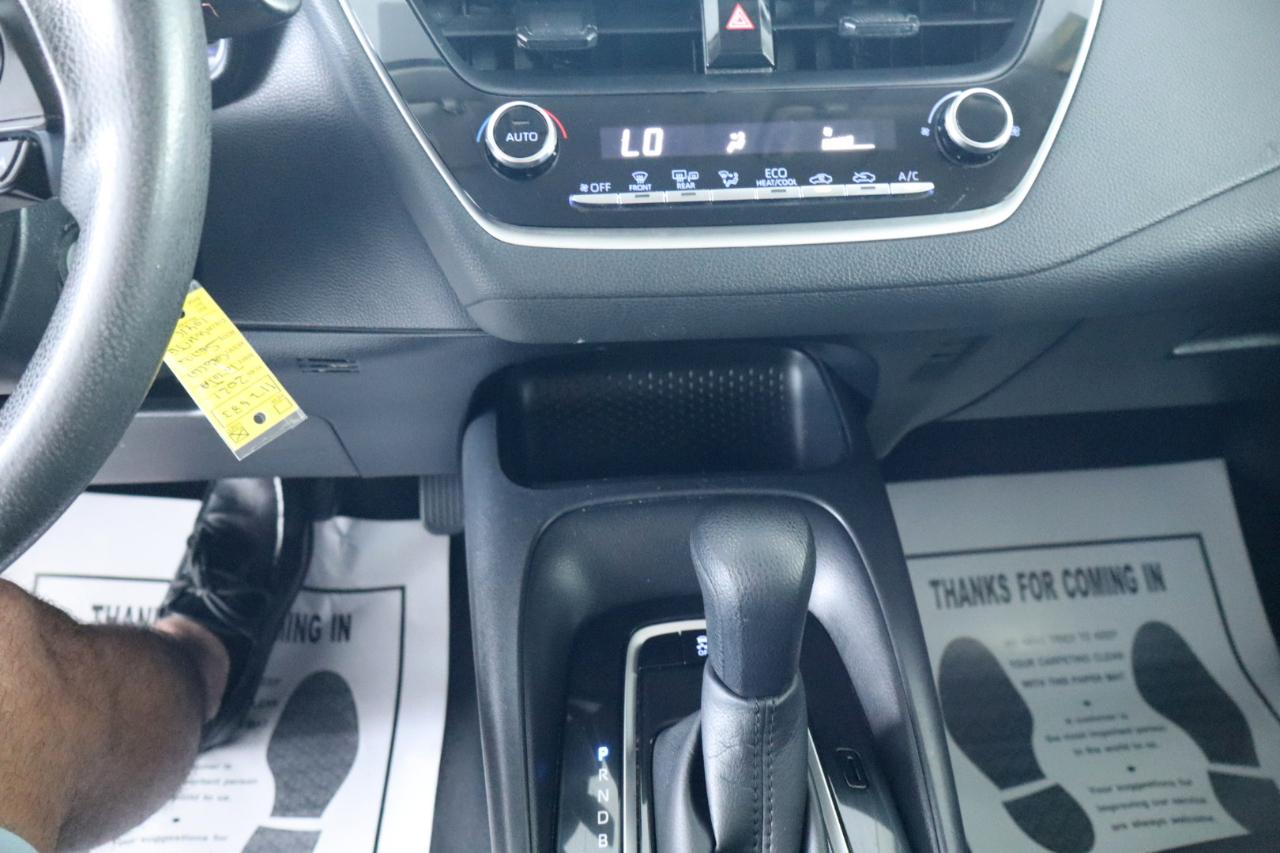Toyota Corolla LE CVT (Natl) 2021