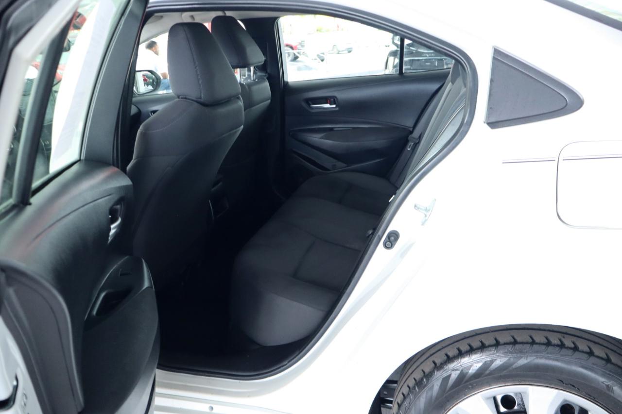 Toyota Corolla LE CVT (Natl) 2021
