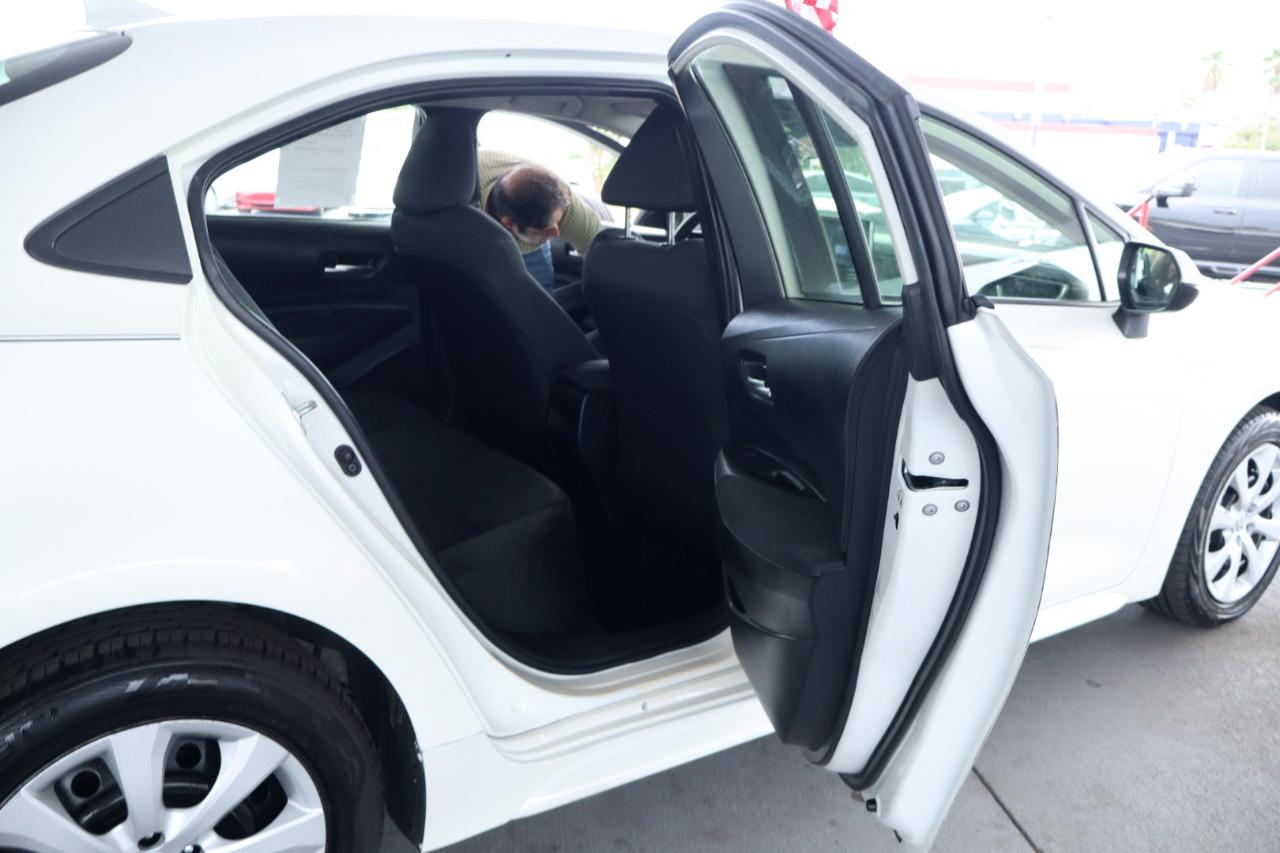 Toyota Corolla LE CVT (Natl) 2021