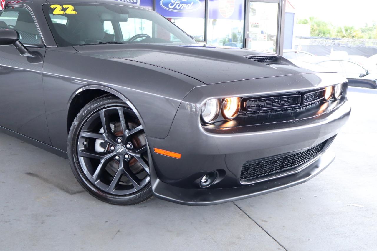 Dodge Challenger GT RWD 2022