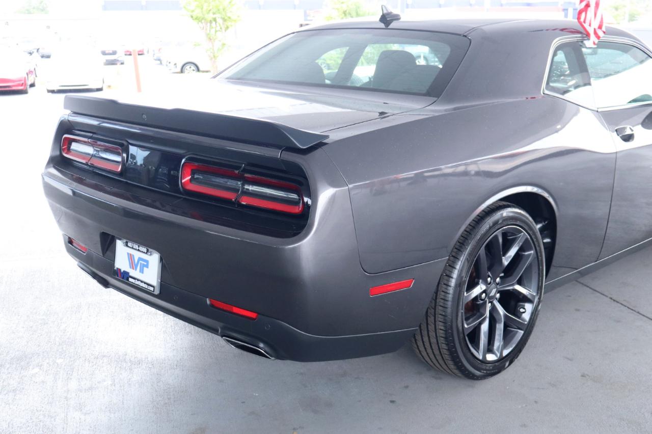 Dodge Challenger GT RWD 2022