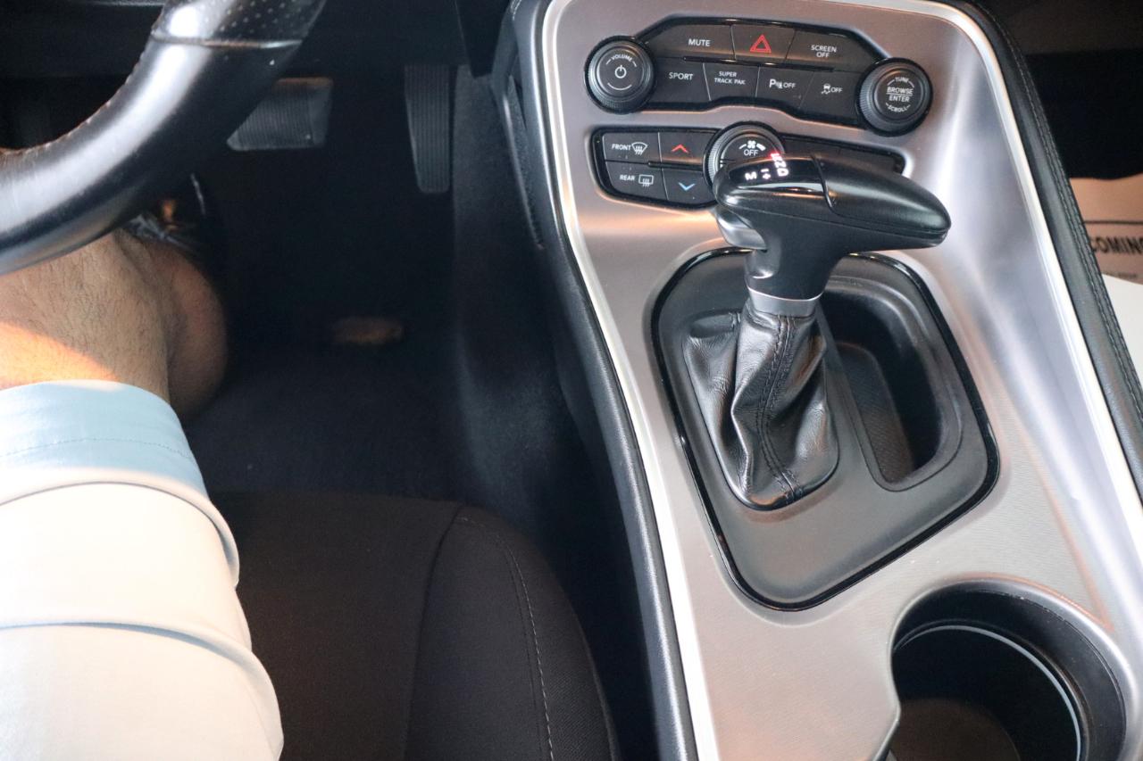 Dodge Challenger GT RWD 2022