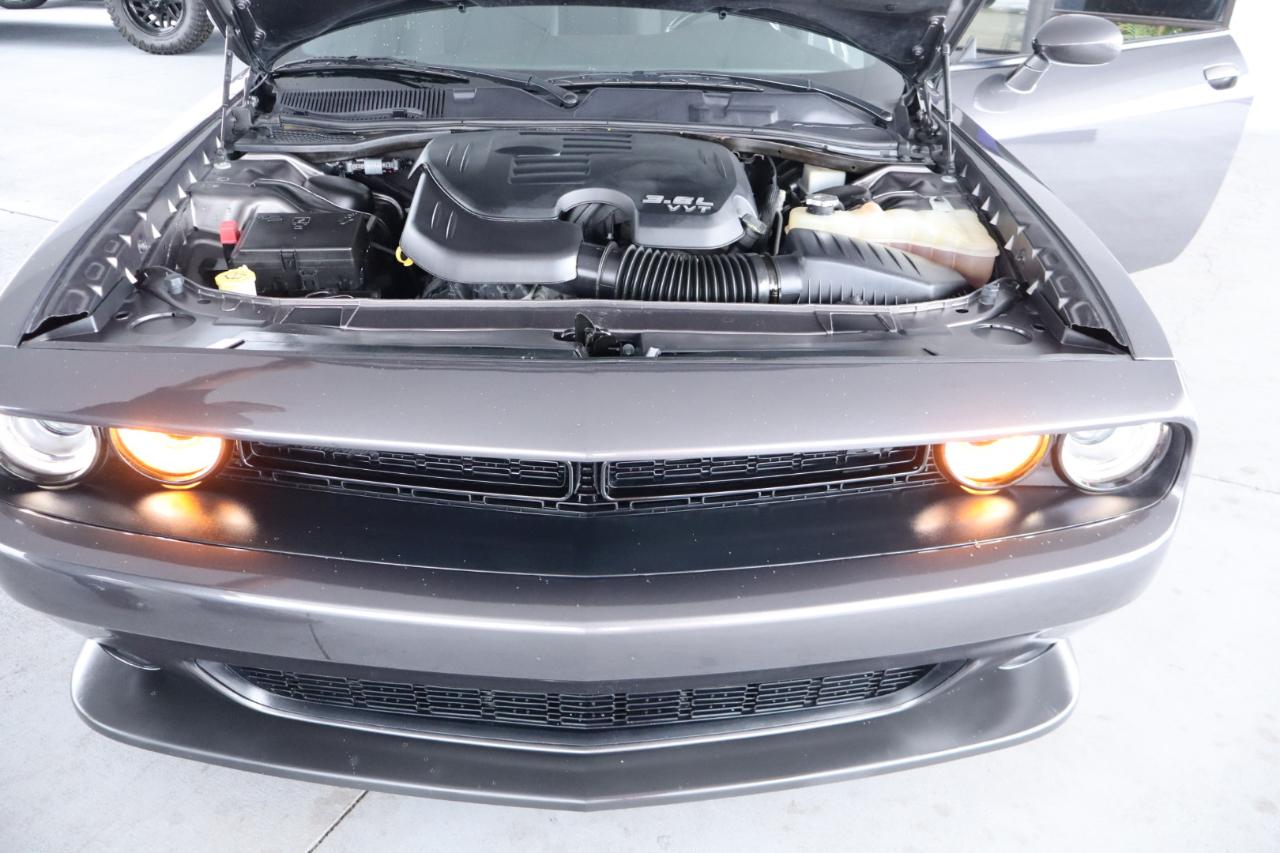 Dodge Challenger GT RWD 2022