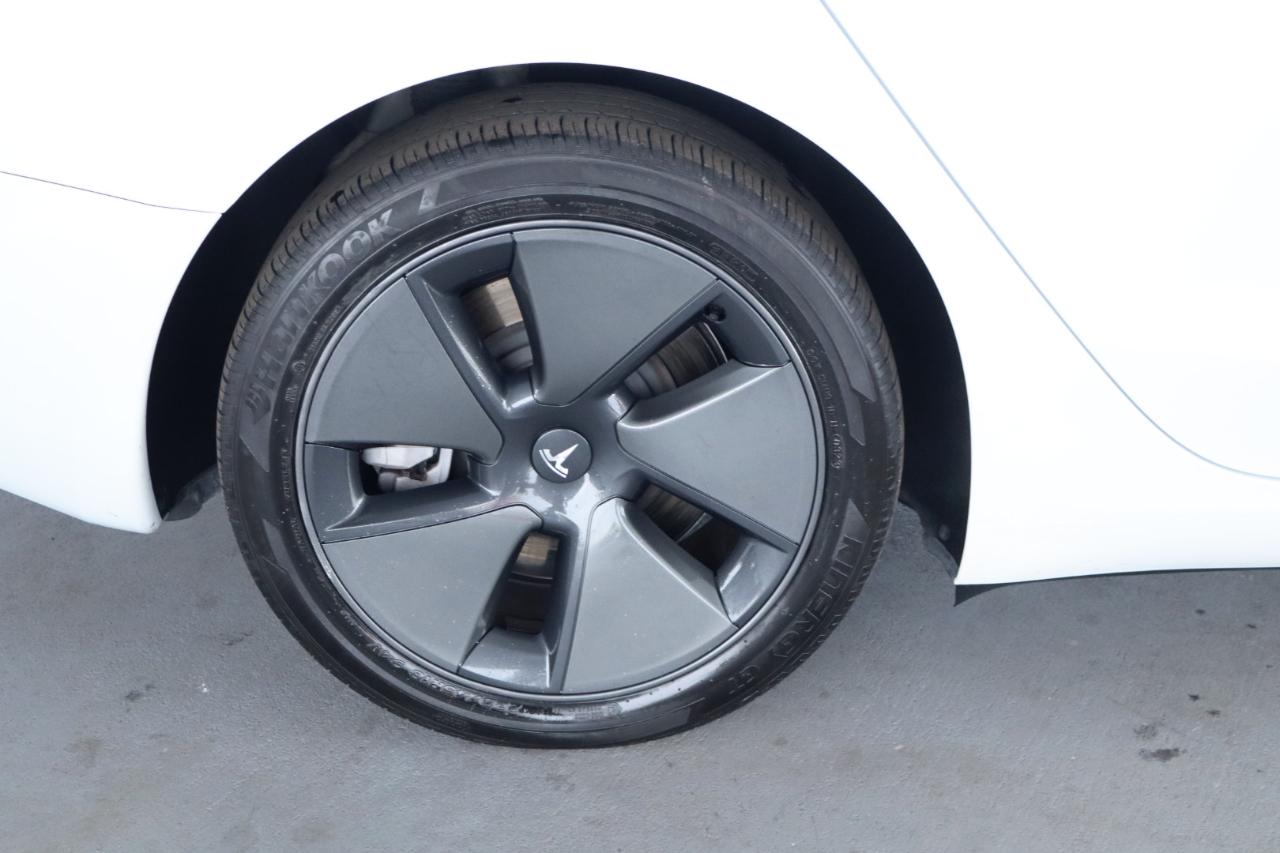 Tesla Model 3 RWD 2023