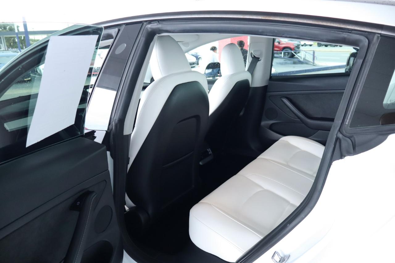 Tesla Model 3 RWD 2023