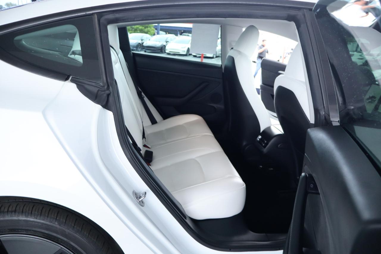 Tesla Model 3 RWD 2023