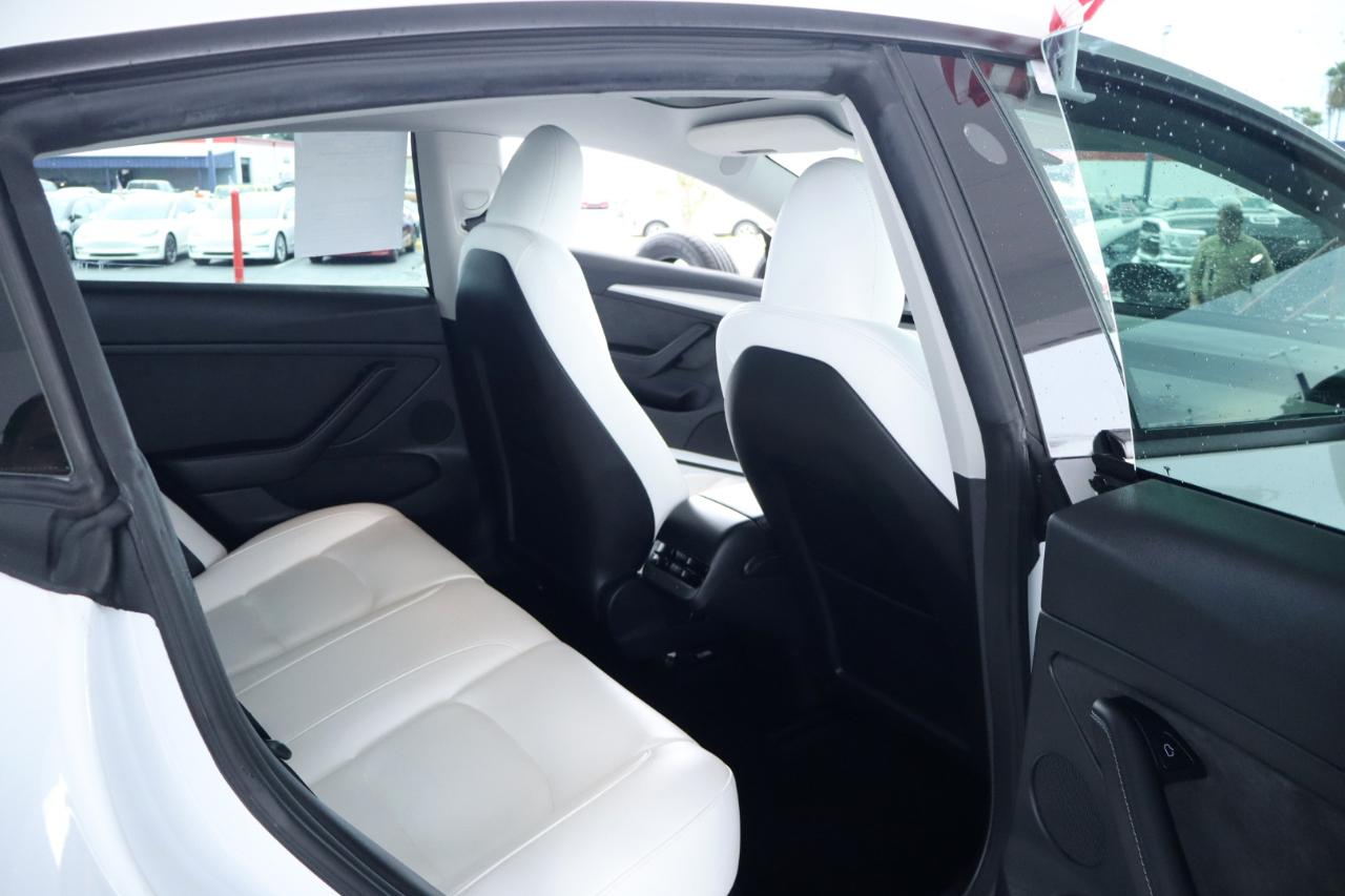 Tesla Model 3 RWD 2023