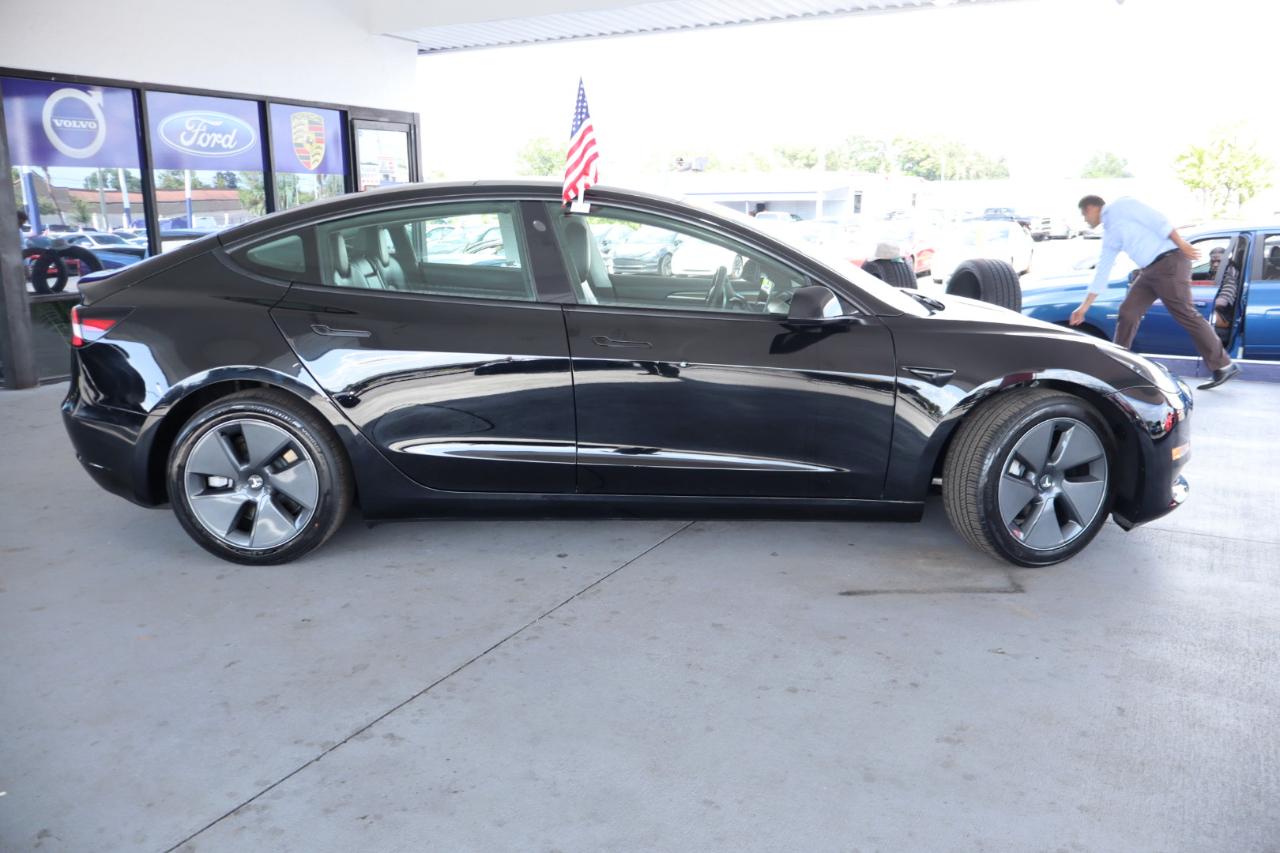 Tesla Model 3 RWD 2023