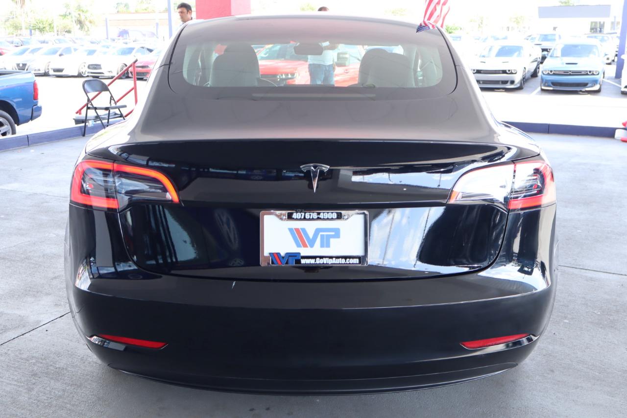 Tesla Model 3 RWD 2023