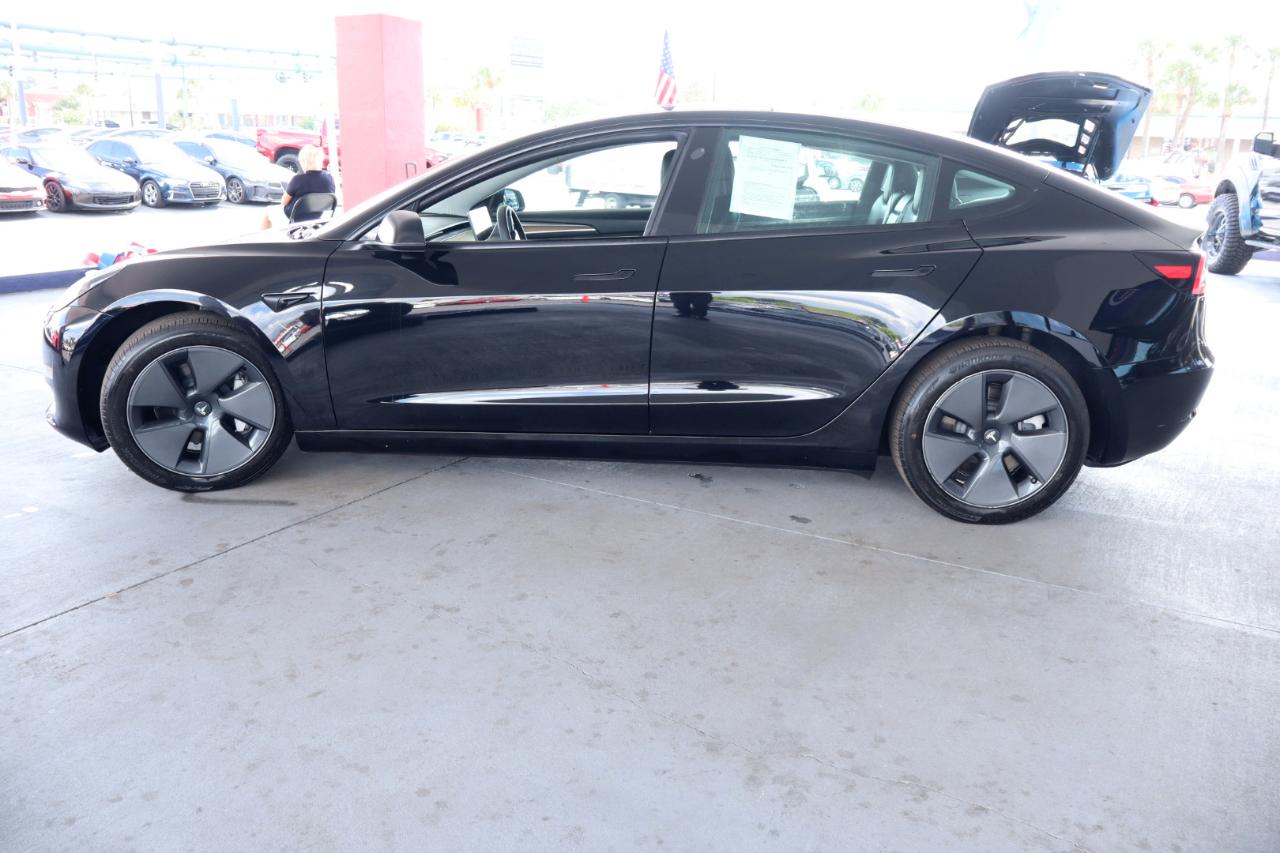 Tesla Model 3 RWD 2023