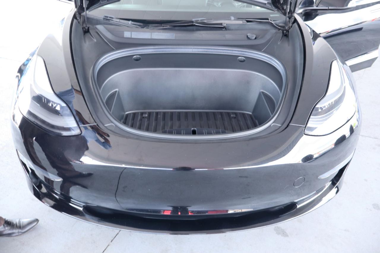 Tesla Model 3 RWD 2023