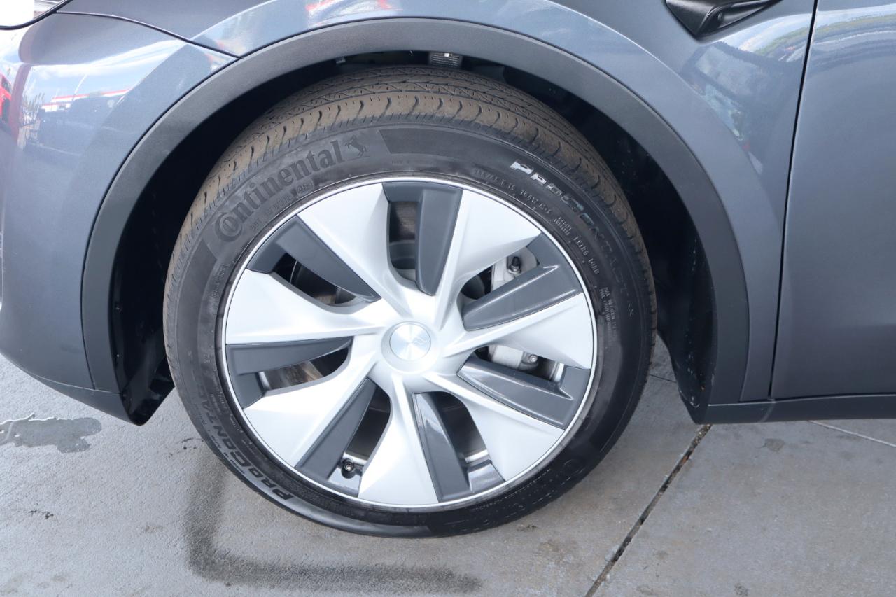 Tesla Model Y Long Range AWD 2023