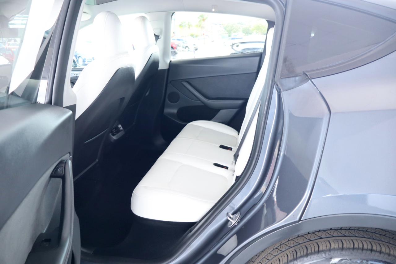 Tesla Model Y Long Range AWD 2023