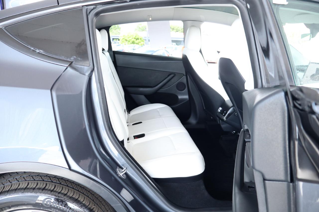 Tesla Model Y Long Range AWD 2023